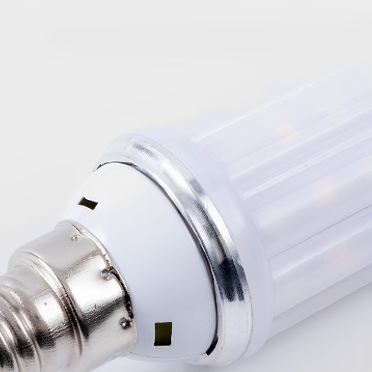 2 pcs E26 E12 3 Step Dimming LED Light Bulbs - Flyachilles