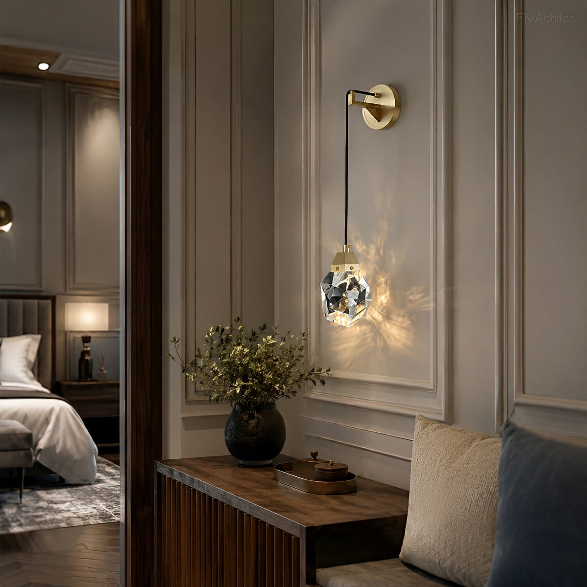 Modern Luxury Faceted Crystal Wall Sconce