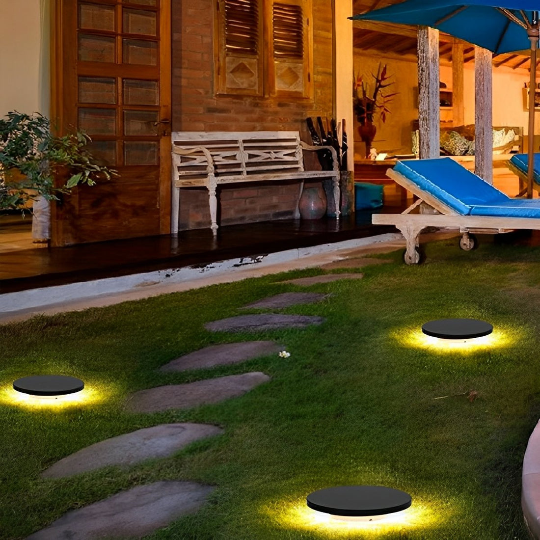 Waterproof Solar Outdoor Grass Light LED Ground Lights for Villa Garden
