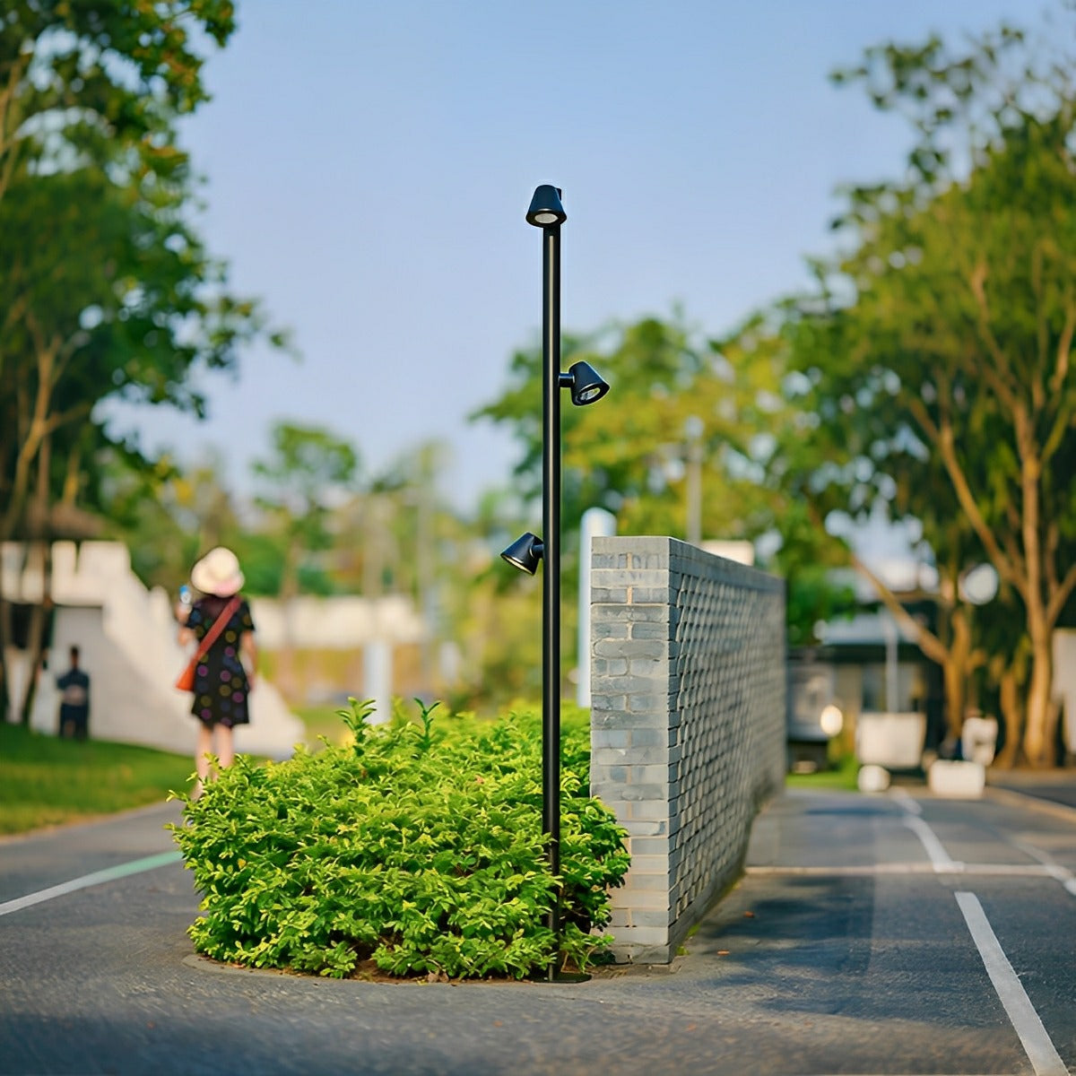 Waterproof Flash Black Modern Column Outdoor Street Pole Lights