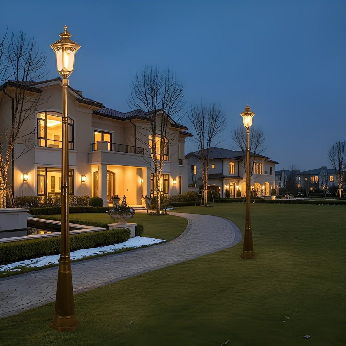 Luminous Guardian European Vintage Waterproof Aluminium LED Bronze Street Lights - Flyachilles