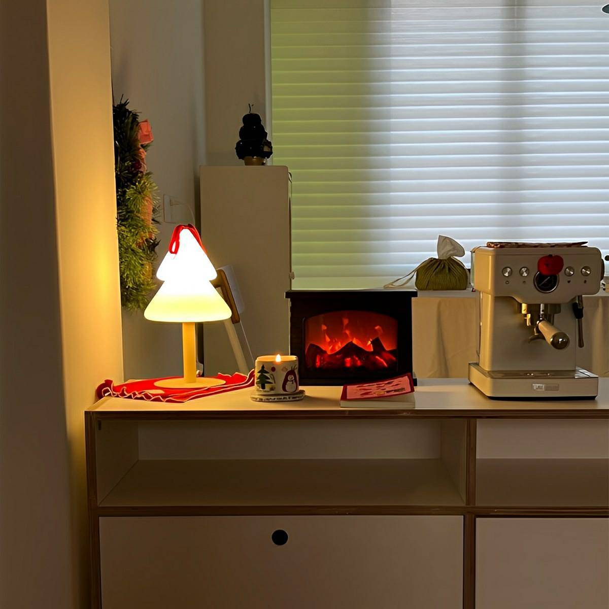 Modern Christmas Tree Glass LED Table Lamp Plug In - Flyachilles