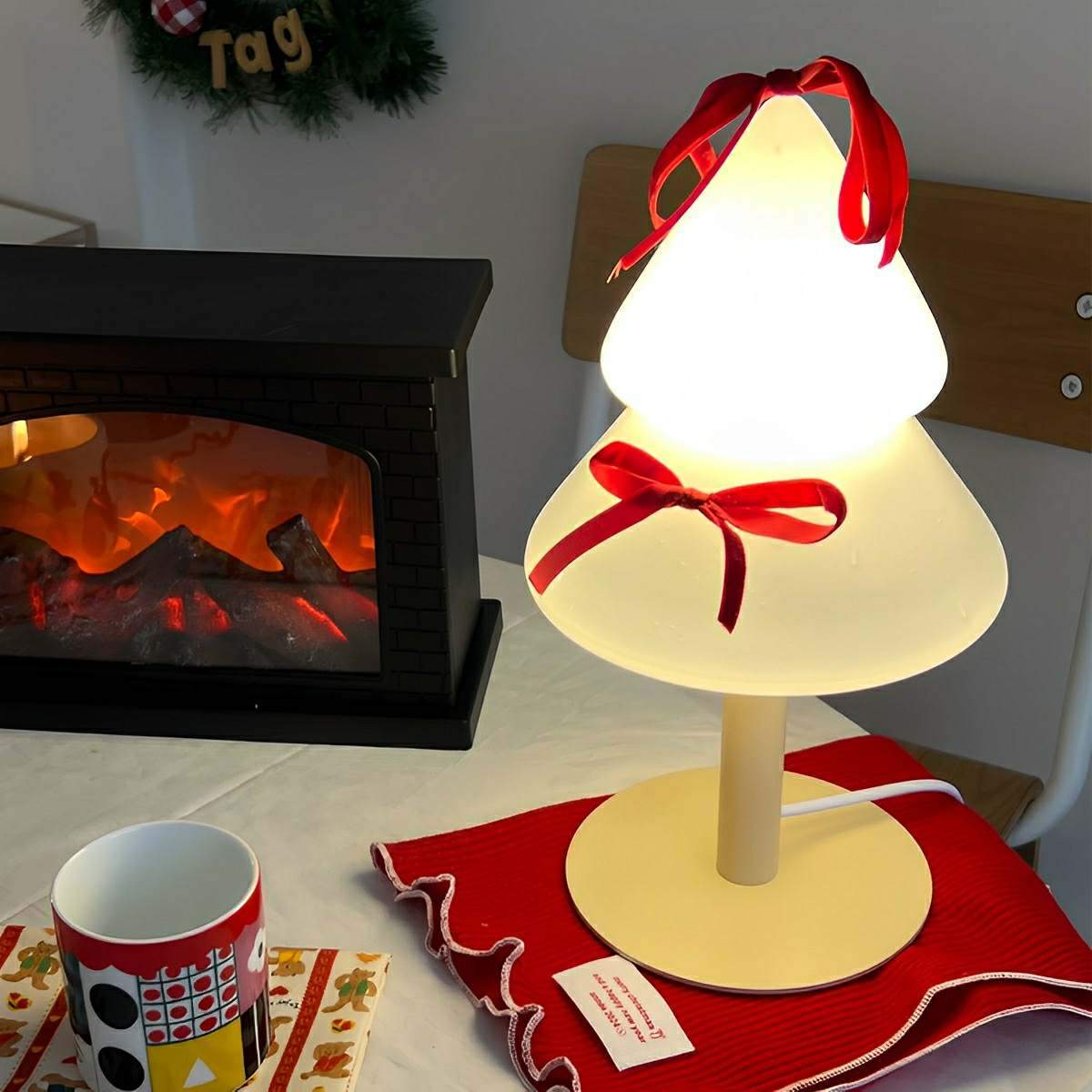 Modern Christmas Tree Glass LED Table Lamp Plug In - Flyachilles