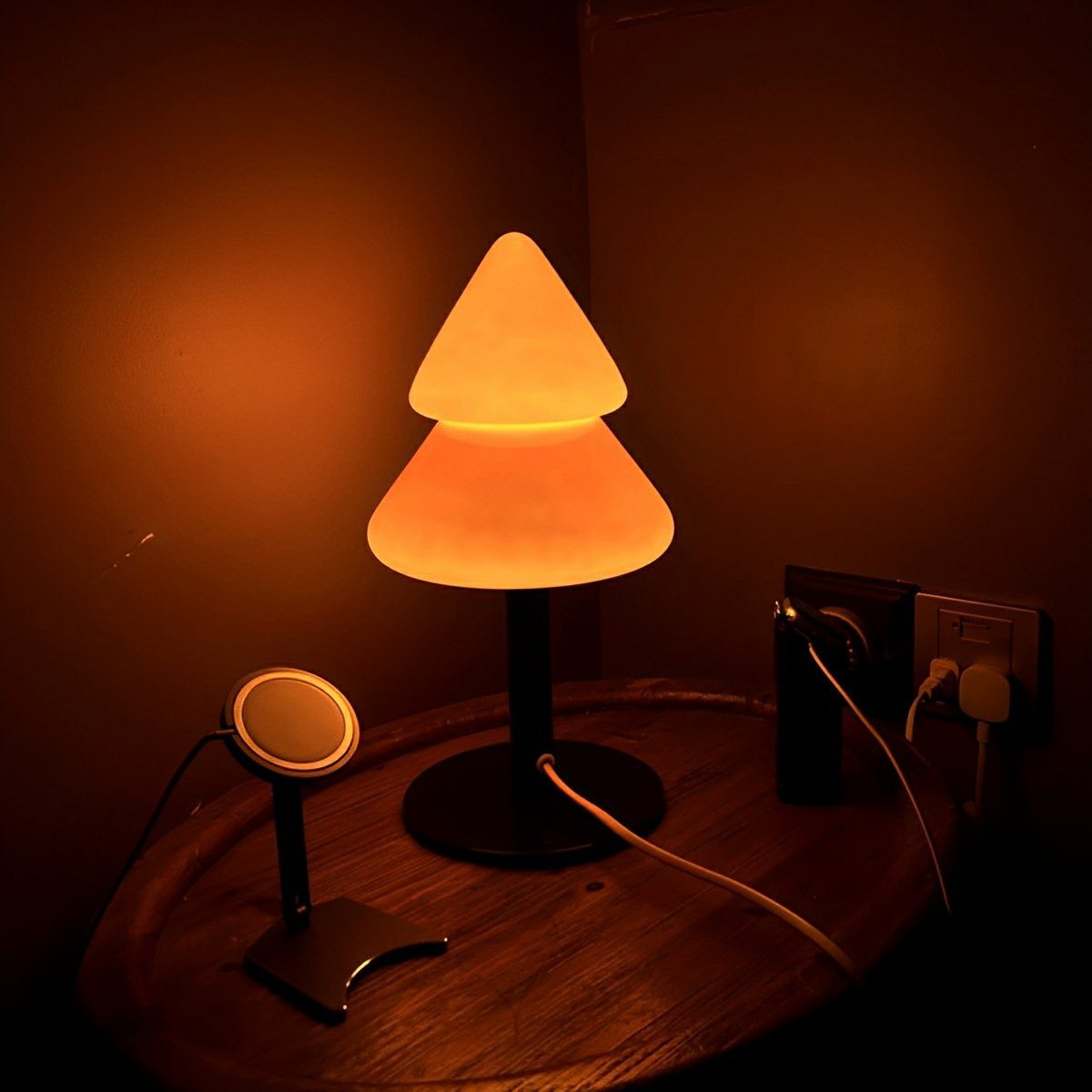 Modern Christmas Tree Glass LED Table Lamp Plug In - Flyachilles