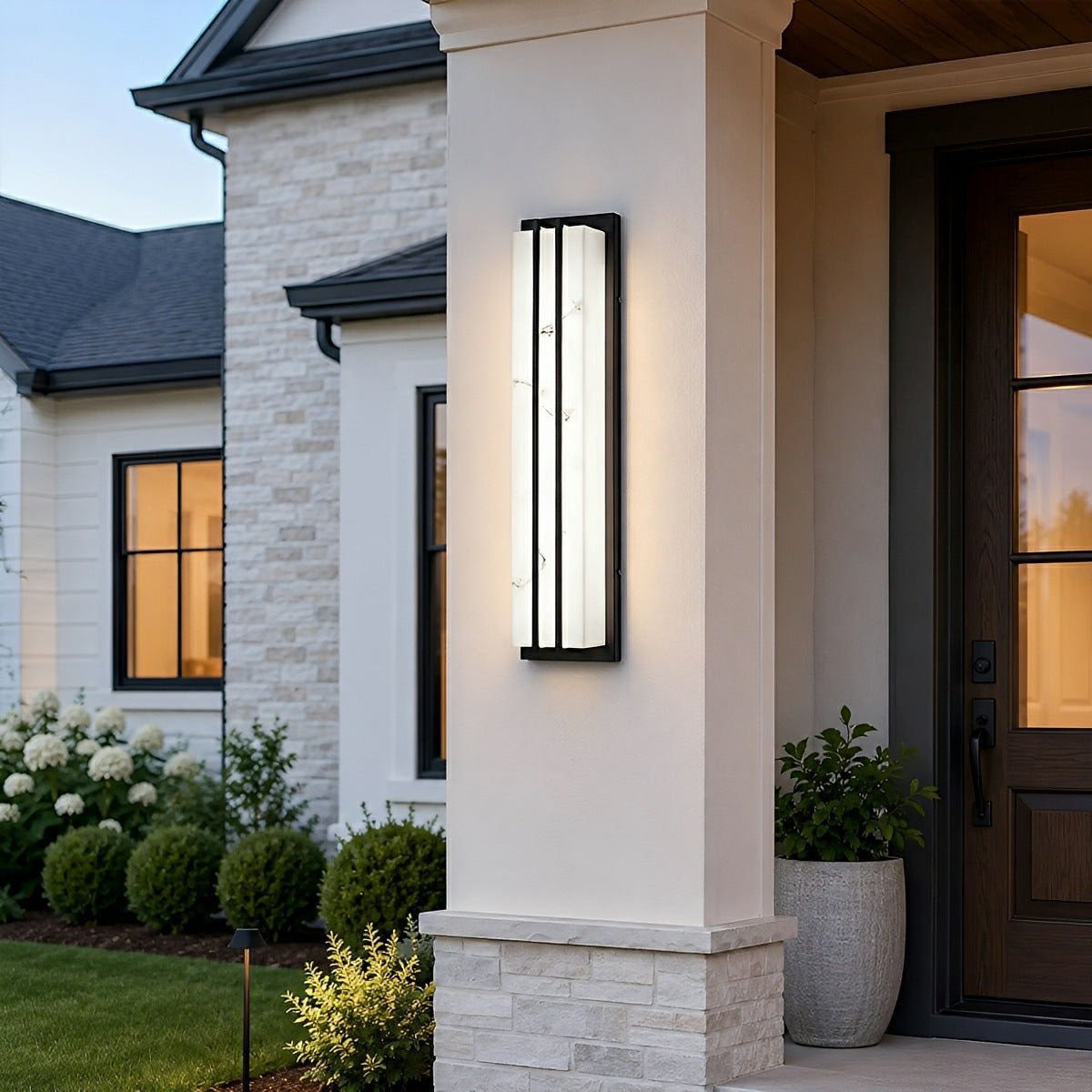 Modern Minimalist Waterproof Rectangular LED Outdoor Wall Light - Flyachilles