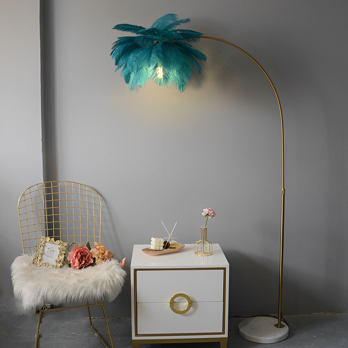 Modern Romantic Style Feather Adjustable LED Floor Lamp - Flyachilles