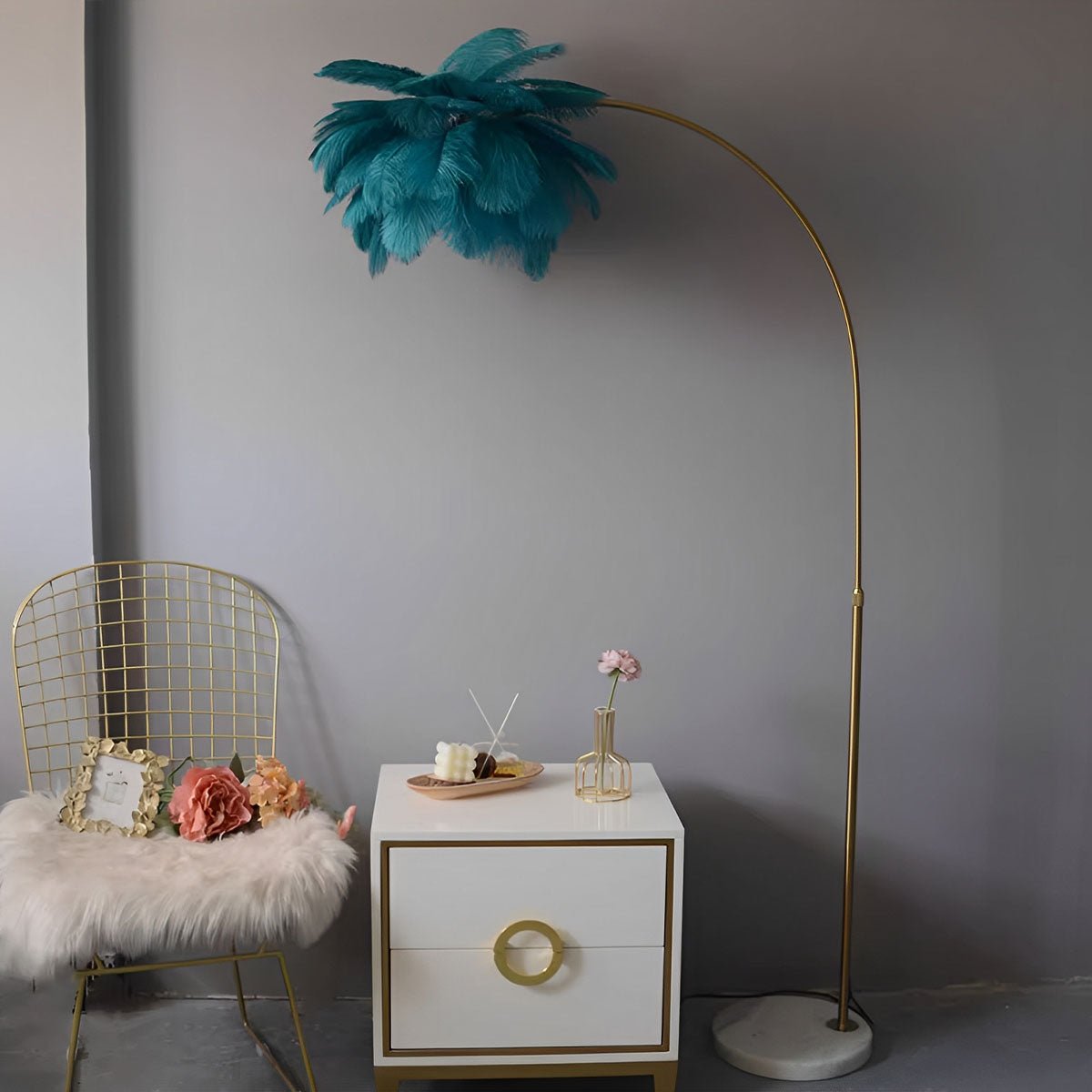 Modern Romantic Style Feather Adjustable LED Floor Lamp - Flyachilles