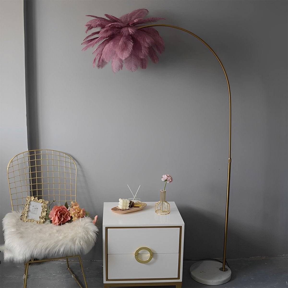 Modern Romantic Style Feather Adjustable LED Floor Lamp - Flyachilles