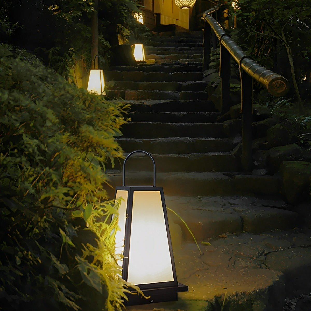 Modern Waterproof LED Outdoor Floor Lamp Lantern - Flyachilles