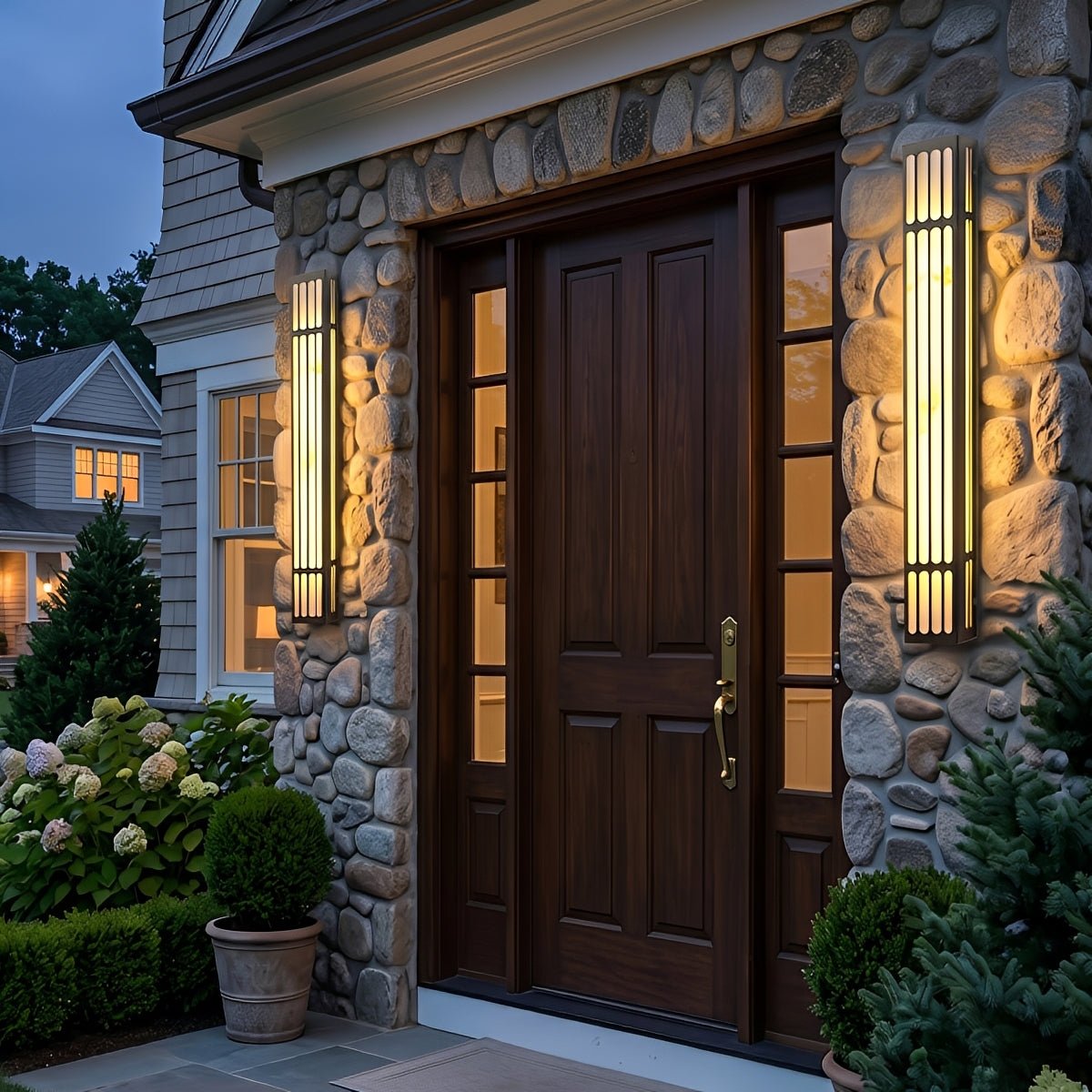 Modern Waterproof Vertical Outdoor LED Wall Sconce - Flyachilles