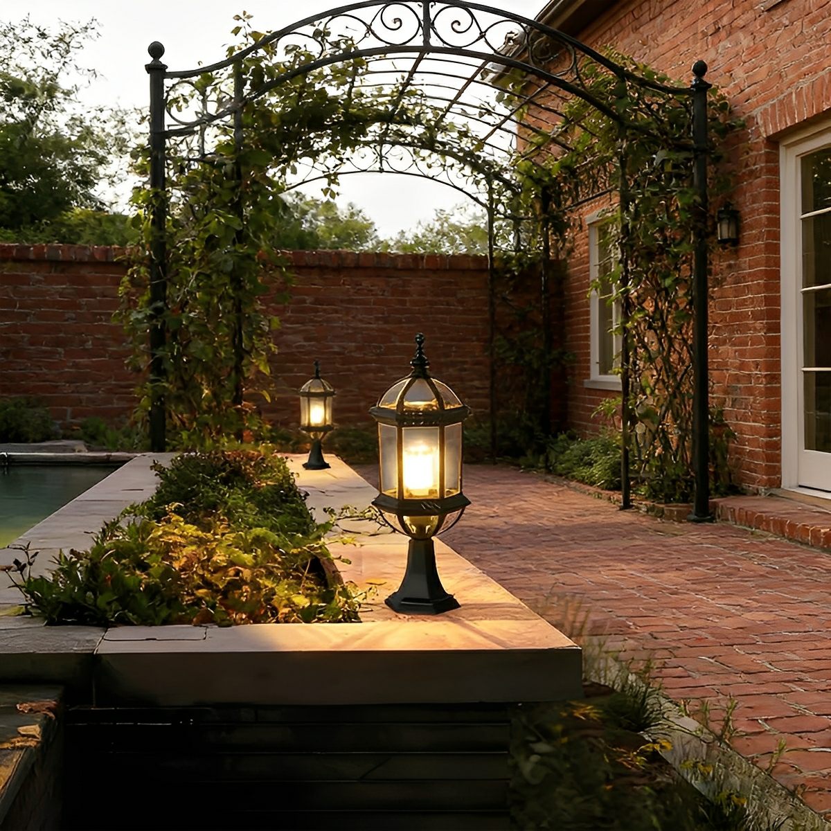 Nordic Vintage Waterproof LED Outdoor Post Lights - Flyachilles