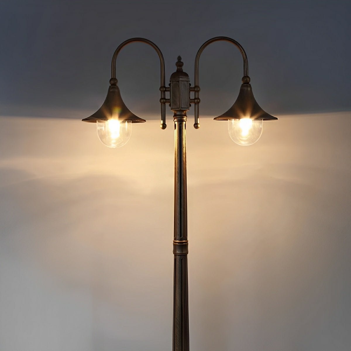 Vintage Waterproof Flared LED Outdoor Pathway Pole Lights - Flyachilles