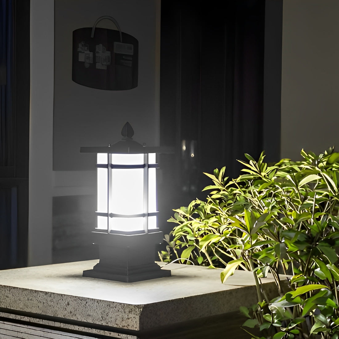 Waterproof Dimming with Remote Black Vintage Solar Fence Post Lights