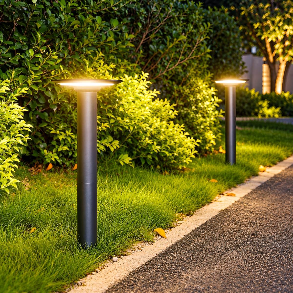 Waterproof Solar Round UFO Shaped LED Path Lights Outdoor Lawn Lights - Flyachilles